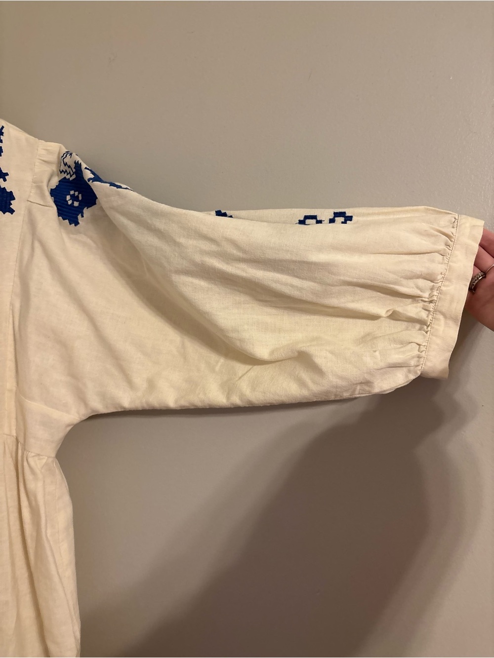 Velvet by Graham & Spencer Cream Dress with Blue Embroidery - Picture 3 of 5